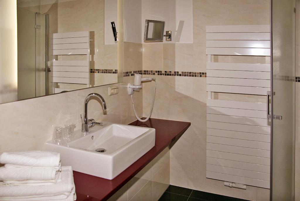 Aparthotel Saatmann Garni Ahrenshoop Szoba fotó