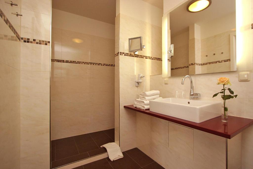 Aparthotel Saatmann Garni Ahrenshoop Szoba fotó